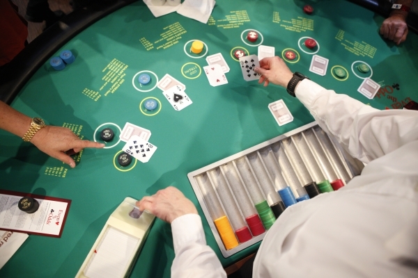 Play in Online Casino